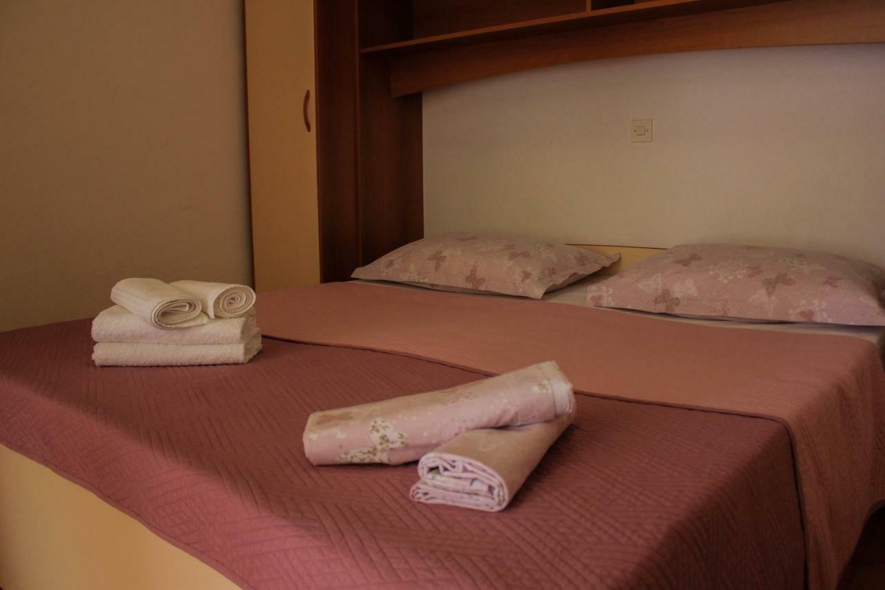 Apartments Pino Makarska Dış mekan fotoğraf